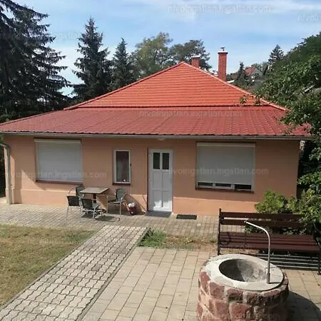 Kucko Apartmanhaz Daire *